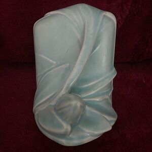 One McCoy Bookend in nice Aqua Mint color